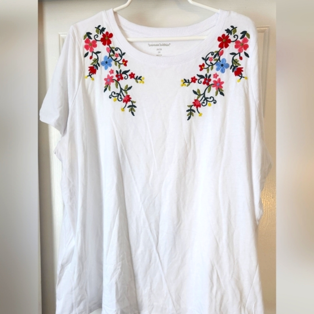 Woman Within Tee Shirt Top 2X White With Embroidery Flowers EUC